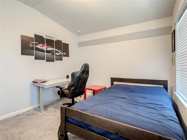 Building Photo - 5021 Skyview Ln
