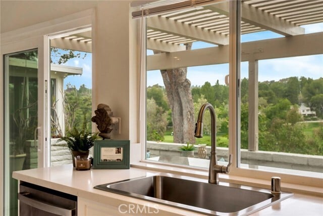 Building Photo - 27751 Via Alberti