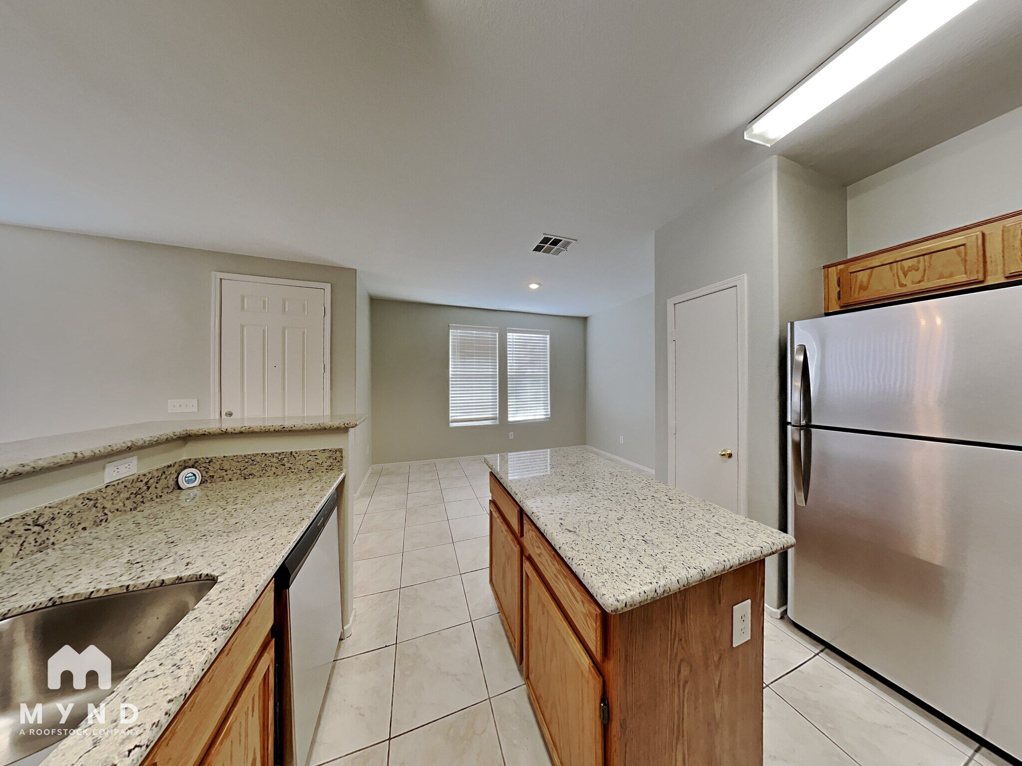 Building Photo - 2500 Birds Nest Cactus Ct