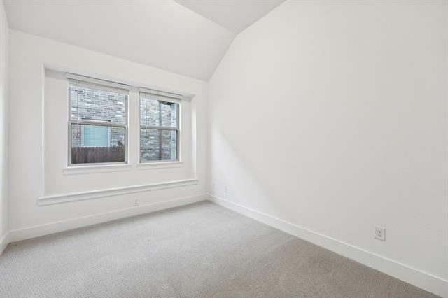 Building Photo - 1415 Woodpecker Ln