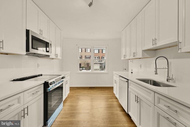 Building Photo - 2 Spindrift Way