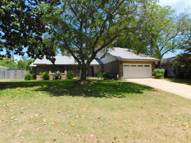 Building Photo - 939 Ridgewood Way