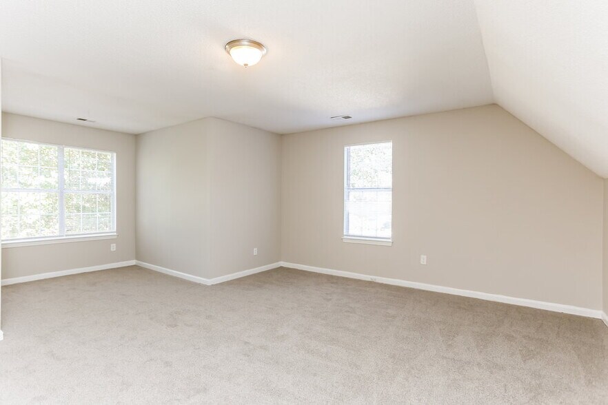 Building Photo - 3610 Salem Hills Dr