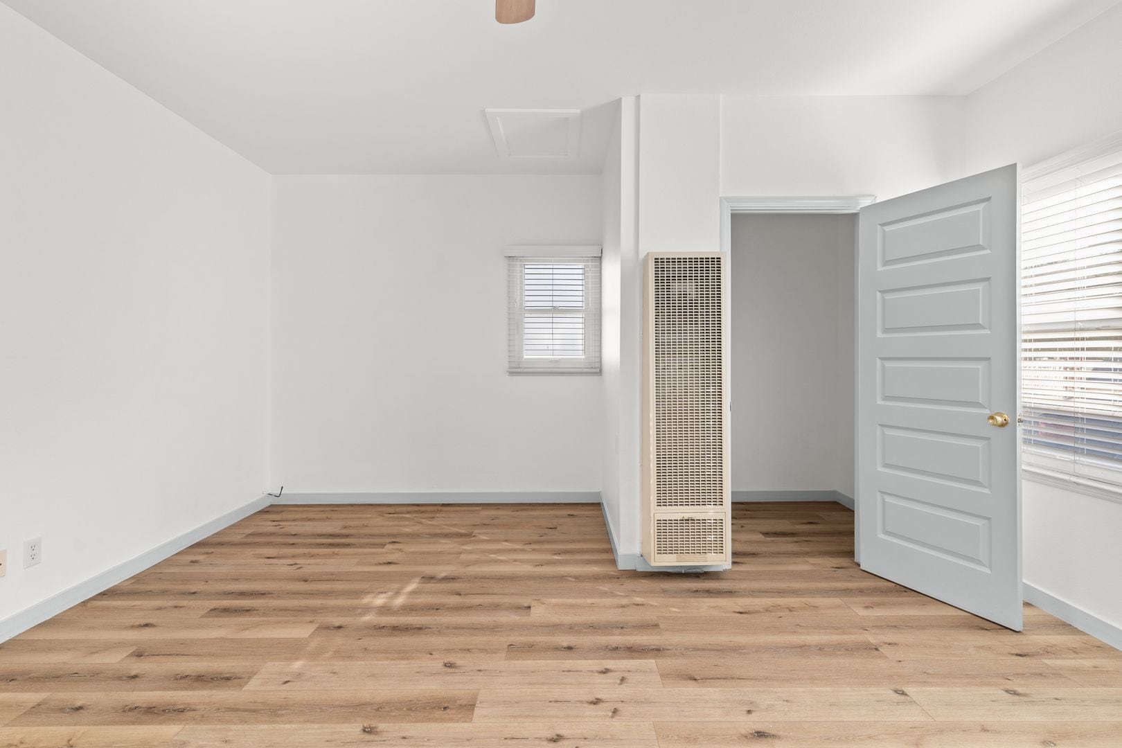 Building Photo - 526 Magnolia Ave