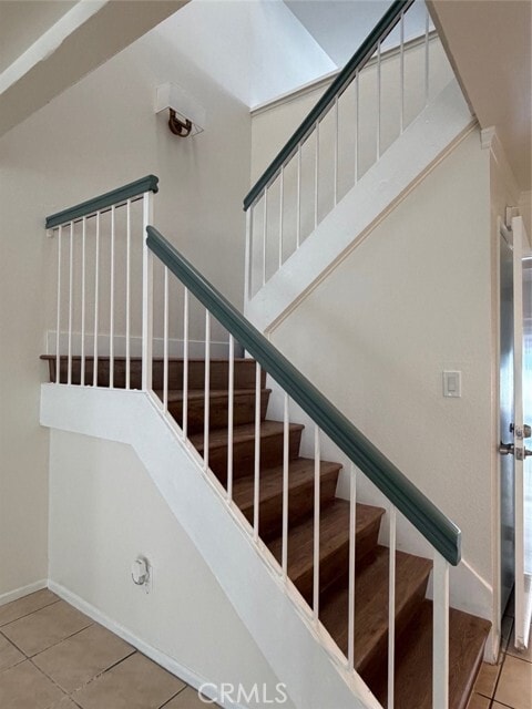 Building Photo - 1916 E 5th St