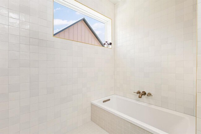Building Photo - 3530 Gonzales St