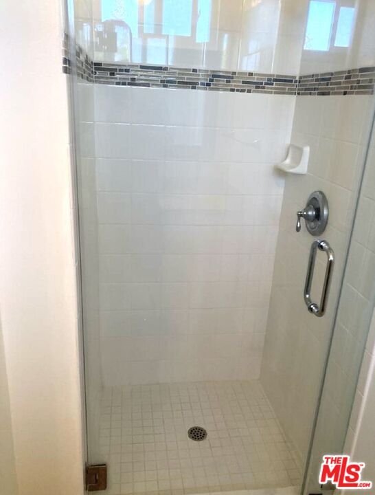 Building Photo - 3845 Westwood Blvd