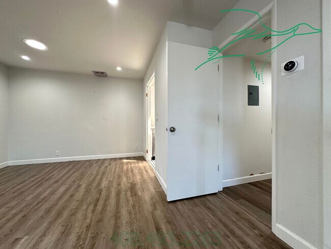 Building Photo - 1910 Mt Vernon Ct