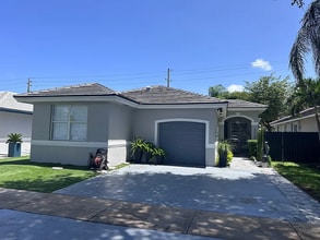 Building Photo - 16070 SW 71st Terrace