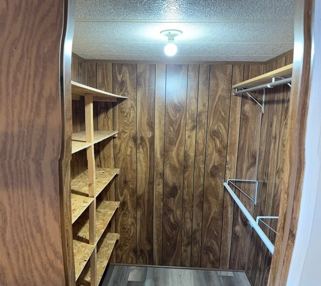 Building Photo - 7031 Timber Ridge S