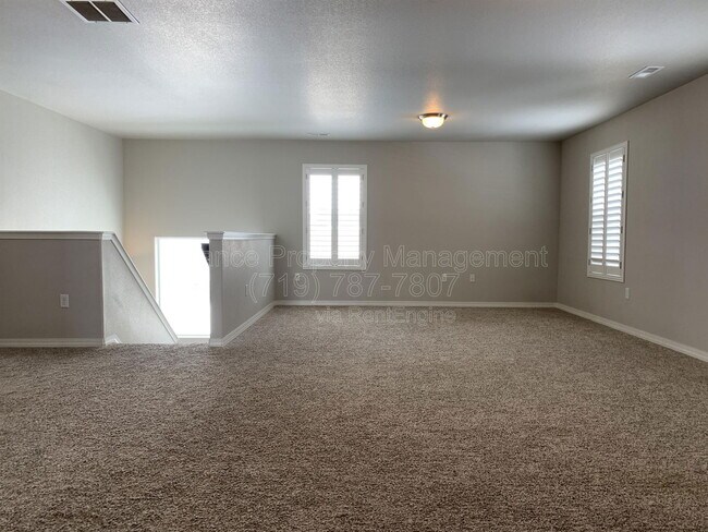 Building Photo - 8885 Vanderwood Rd