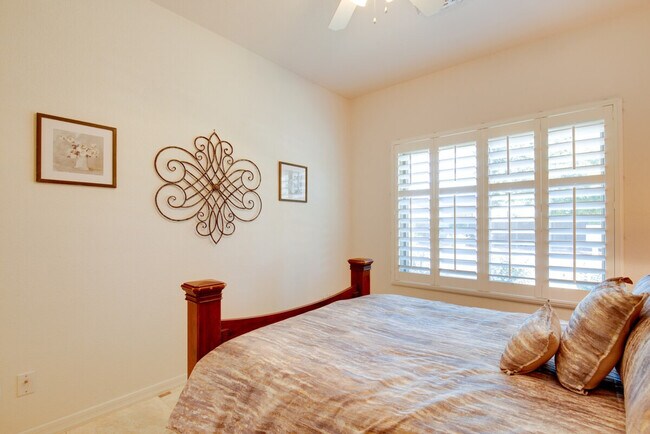 Building Photo - 4972 S Sugarberry Ln