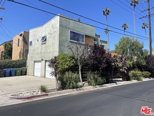 Building Photo - 1505 Linden Ave