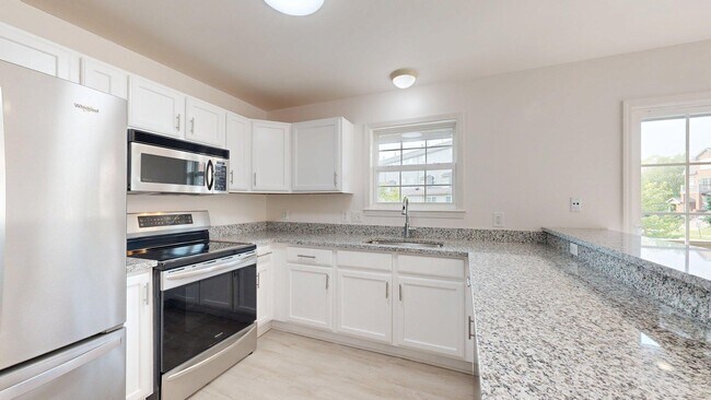 Building Photo - 3046 Barclay Way