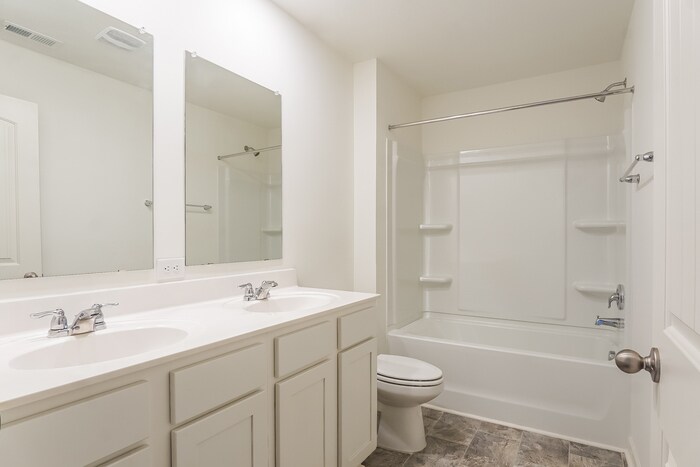 Building Photo - 5588 Timber Leaf Lp