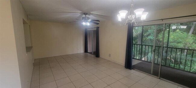 Building Photo - 150 Wax Myrtle Woods Ct