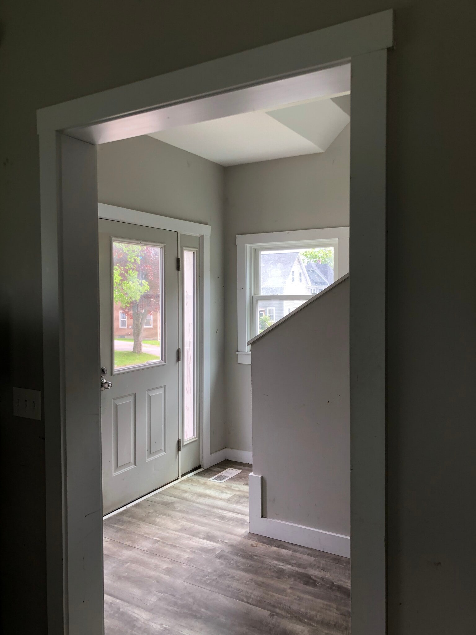 Building Photo - 141 Peltoma Ave