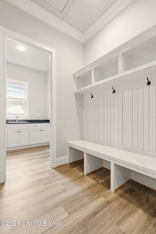 Building Photo - 6218 Mistflower Cir