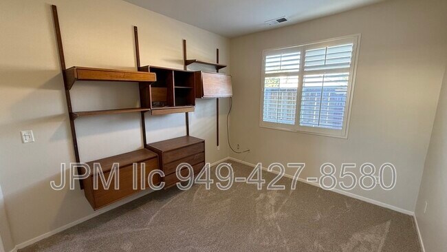 Building Photo - 1433 Gaucho Ln
