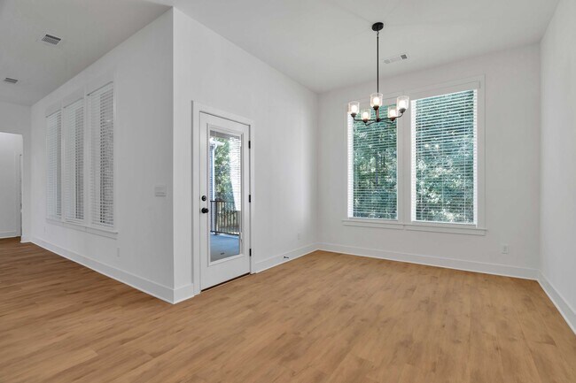 Building Photo - 2907 N Grey Squirrel Dr
