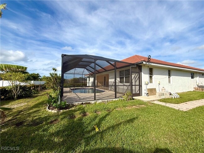 Building Photo - 1700 SW 30th Terrace