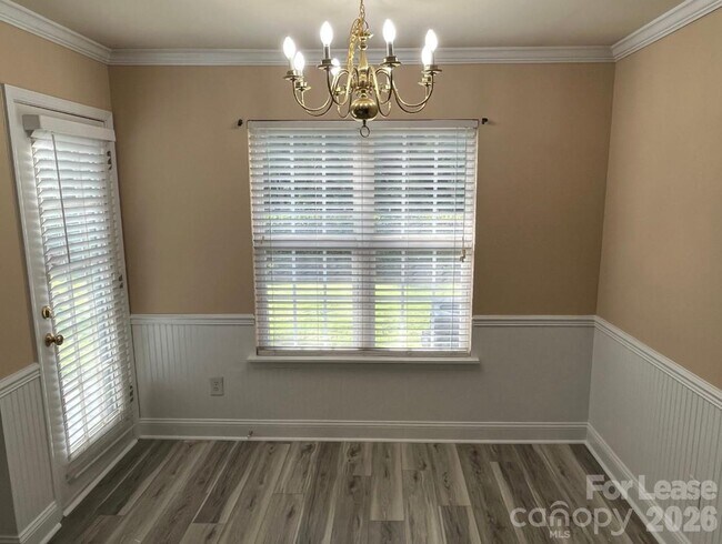 Building Photo - 11838 Shoemaker Ct