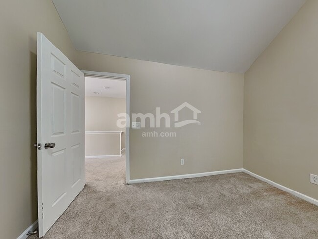 Building Photo - 5729 Brookfield Pointe Dr