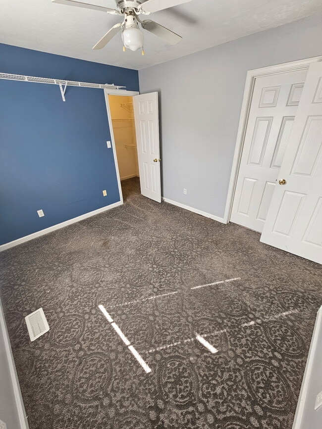 Building Photo - 4426 High School Rd