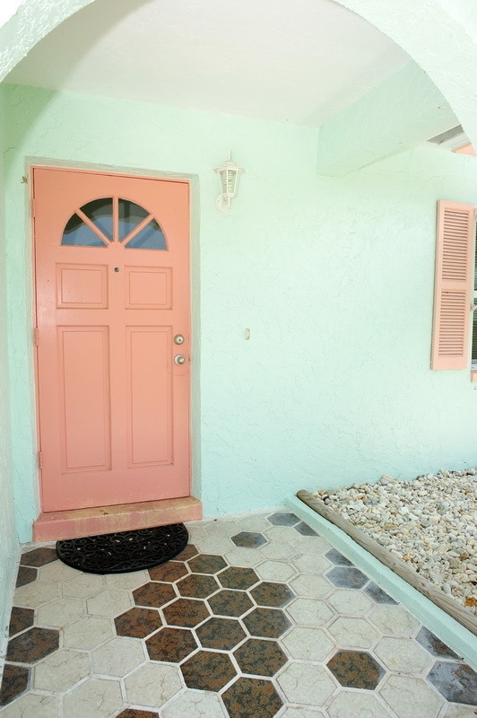 Building Photo - Naples Park - 3 Bedroom/2 Bath - Annual Re...