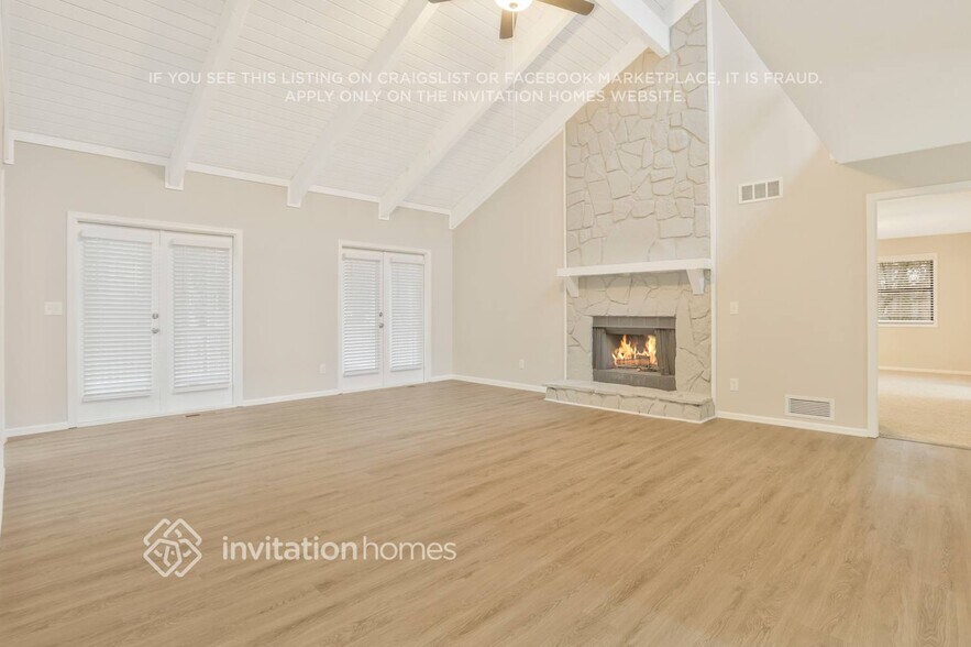 Building Photo - 310 Homestead Cir NW