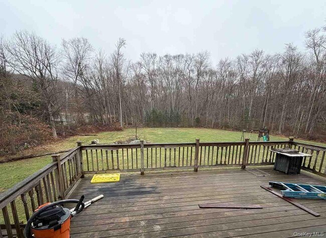 Building Photo - 180 Stone Hill Rd