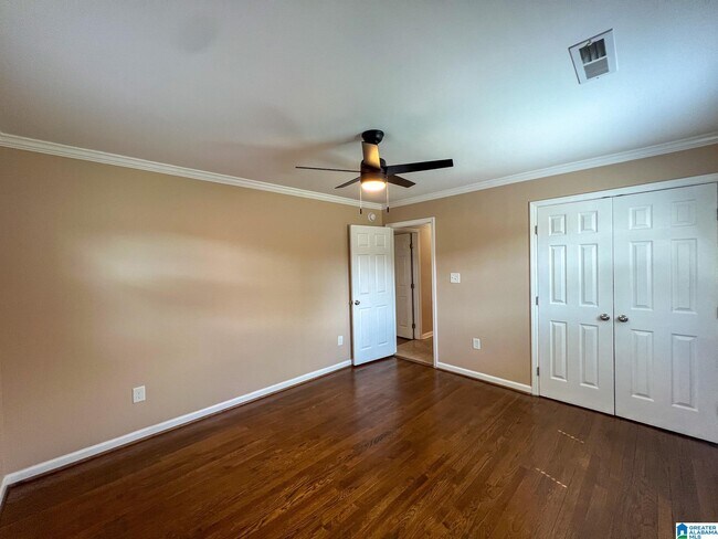 Building Photo - 5765 US-280