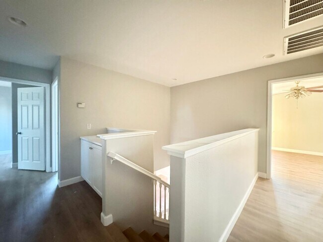Building Photo - 2871 Pinta Ct