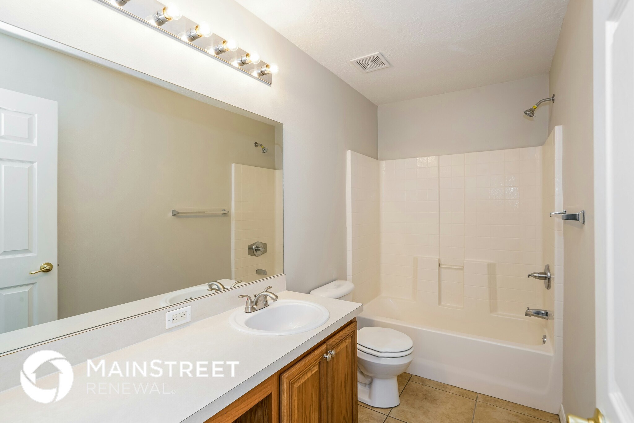 Building Photo - 2262 Blackwood Dr