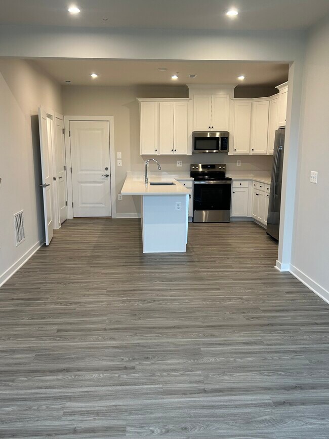 Building Photo - 9070 Katherine Johnson Ave