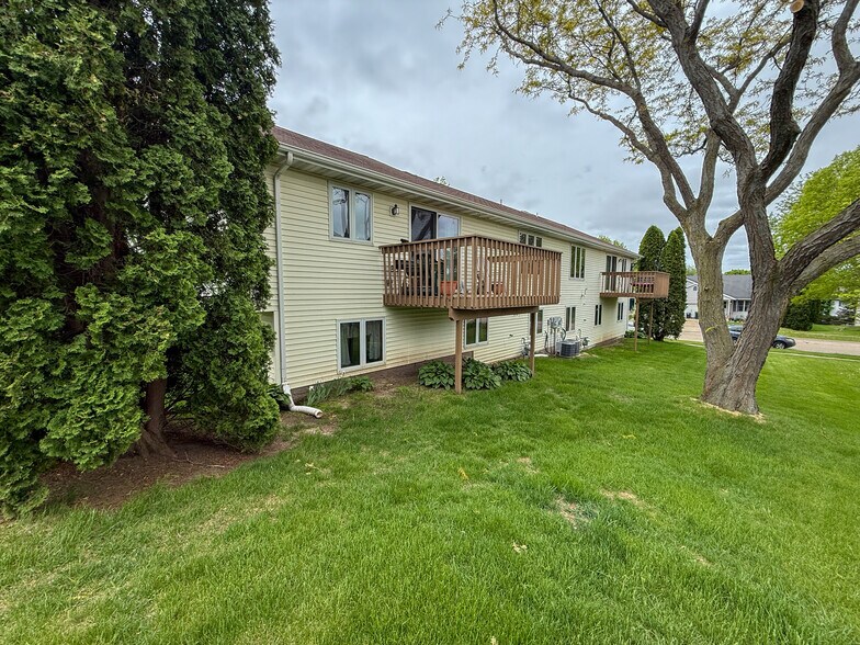 Building Photo - 101 Northlawn Dr