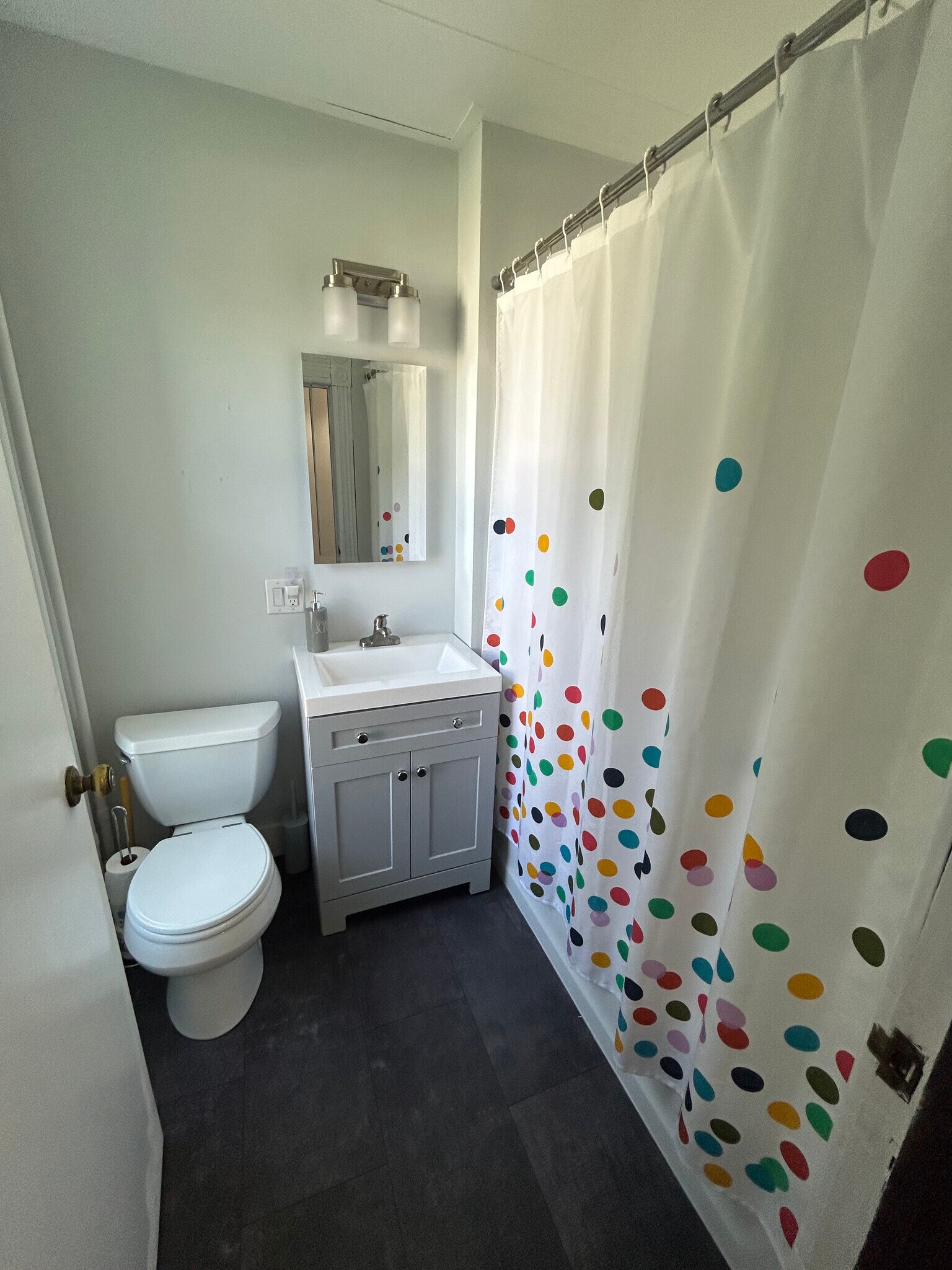 Building Photo - 223 Union Ave