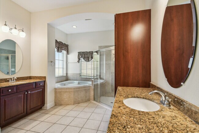 Building Photo - 11909 Mandevilla Ct