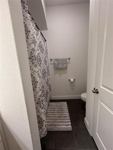 Building Photo - 7032 Mapleshade Way