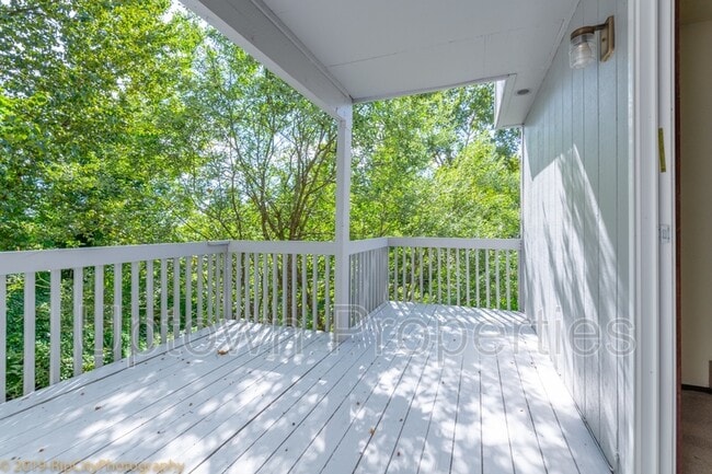 Building Photo - 254 Cervantes Cir
