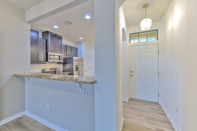 Building Photo - 5116 Bay Isle Cir
