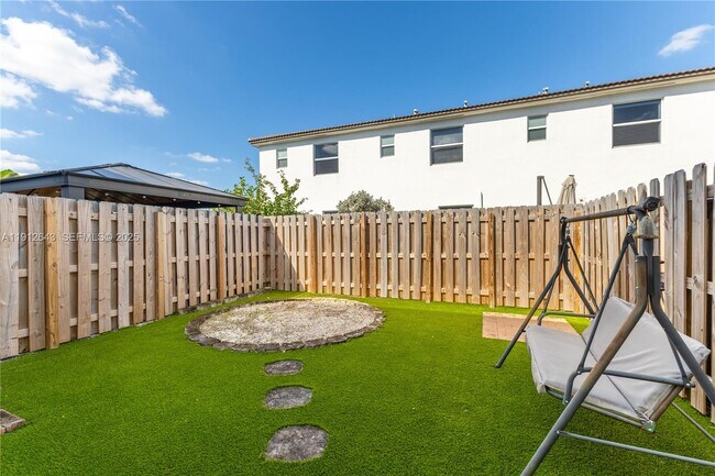 Building Photo - 12150 NW 23rd Ct