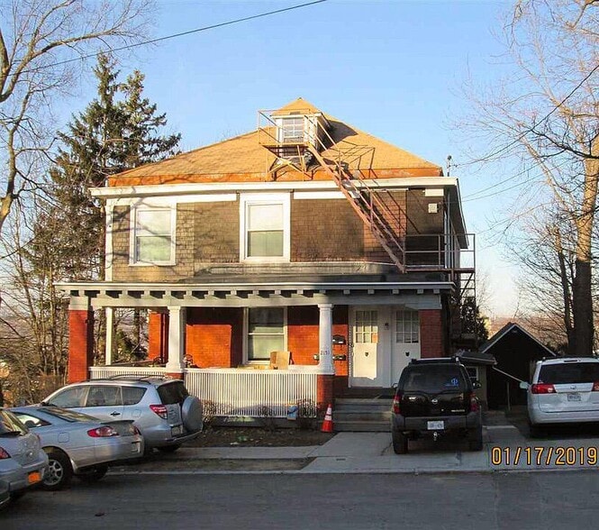 Building Photo - 2152 12th St