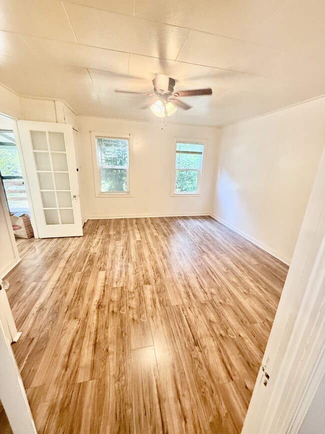 Building Photo - 10819 Conifer Ln