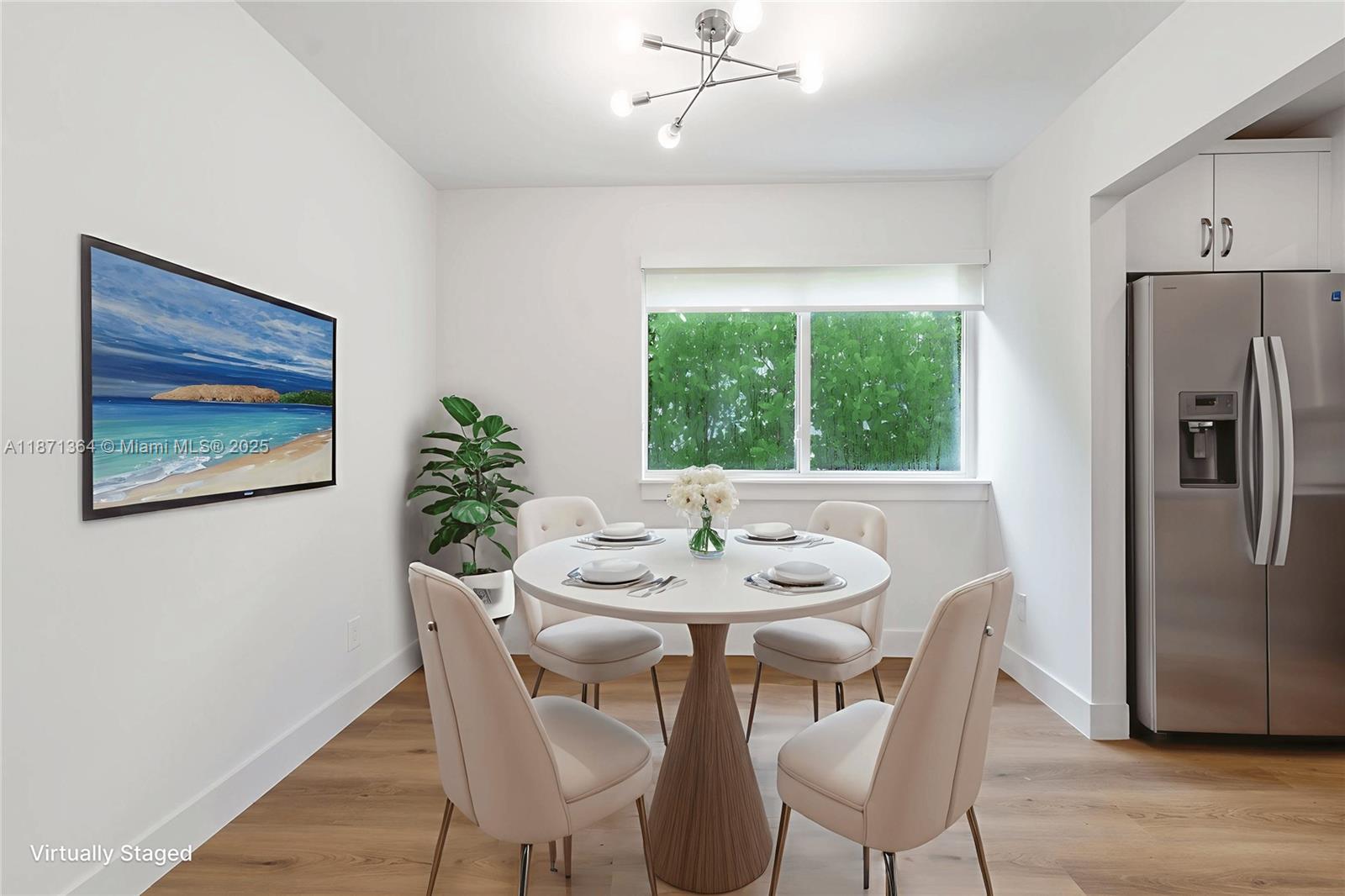 Building Photo - 3160 S Le Jeune Rd