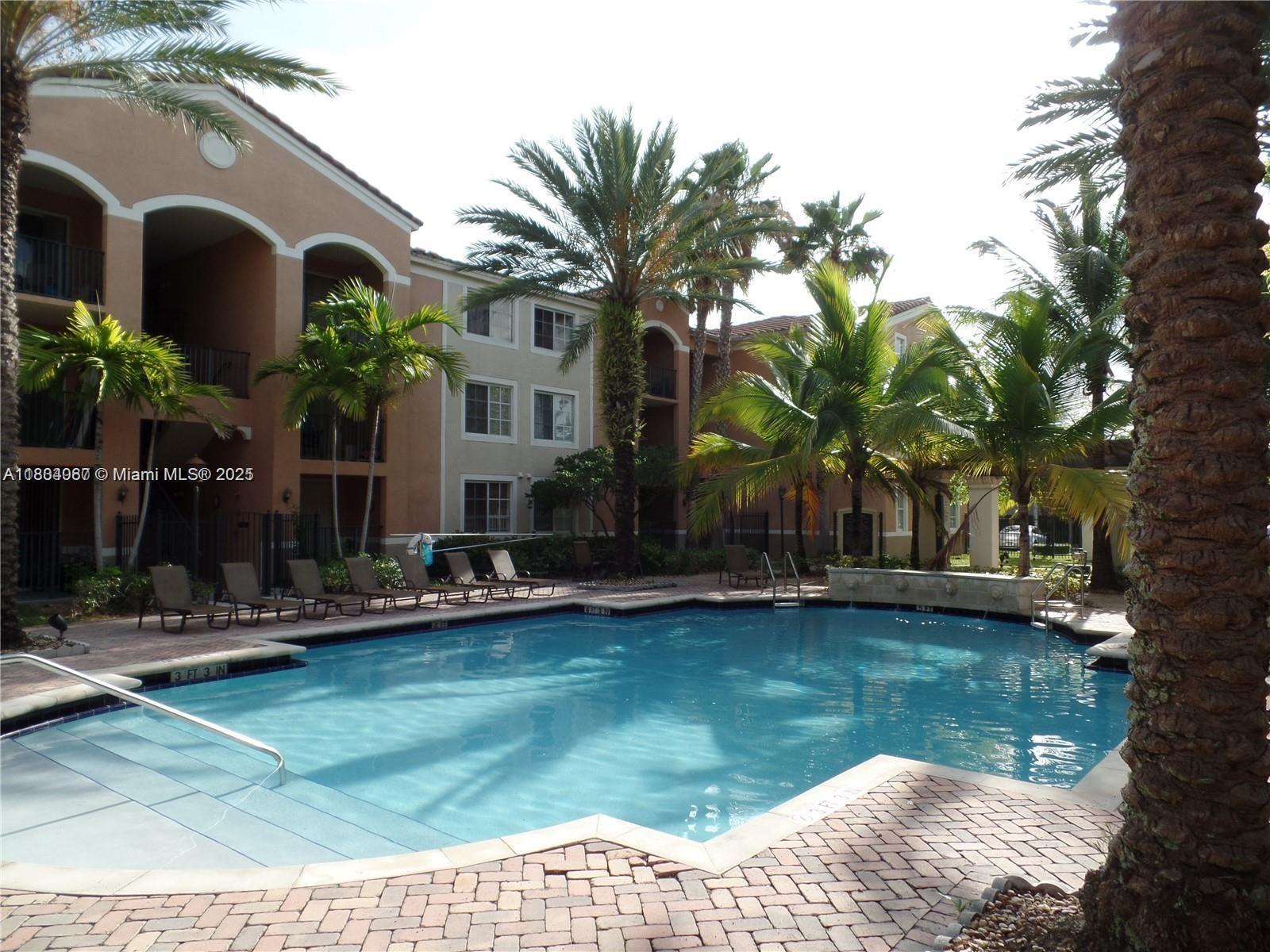 Building Photo - 6801 SW 44th St