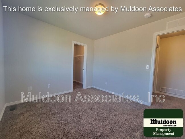 Building Photo - 6631 Weiser Dr