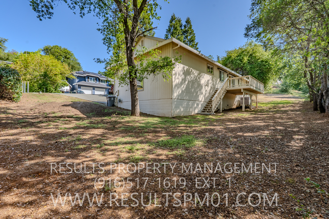 Building Photo - Auburn Beauty - Available Now!