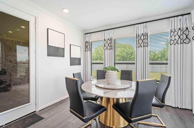 Building Photo - 4202 Redford Valley Rd