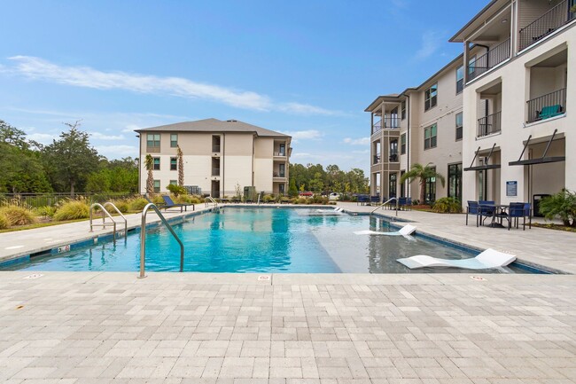 Building Photo - THE INLET - 1 BEDROOM, 1 BATH FURNISHED CO...